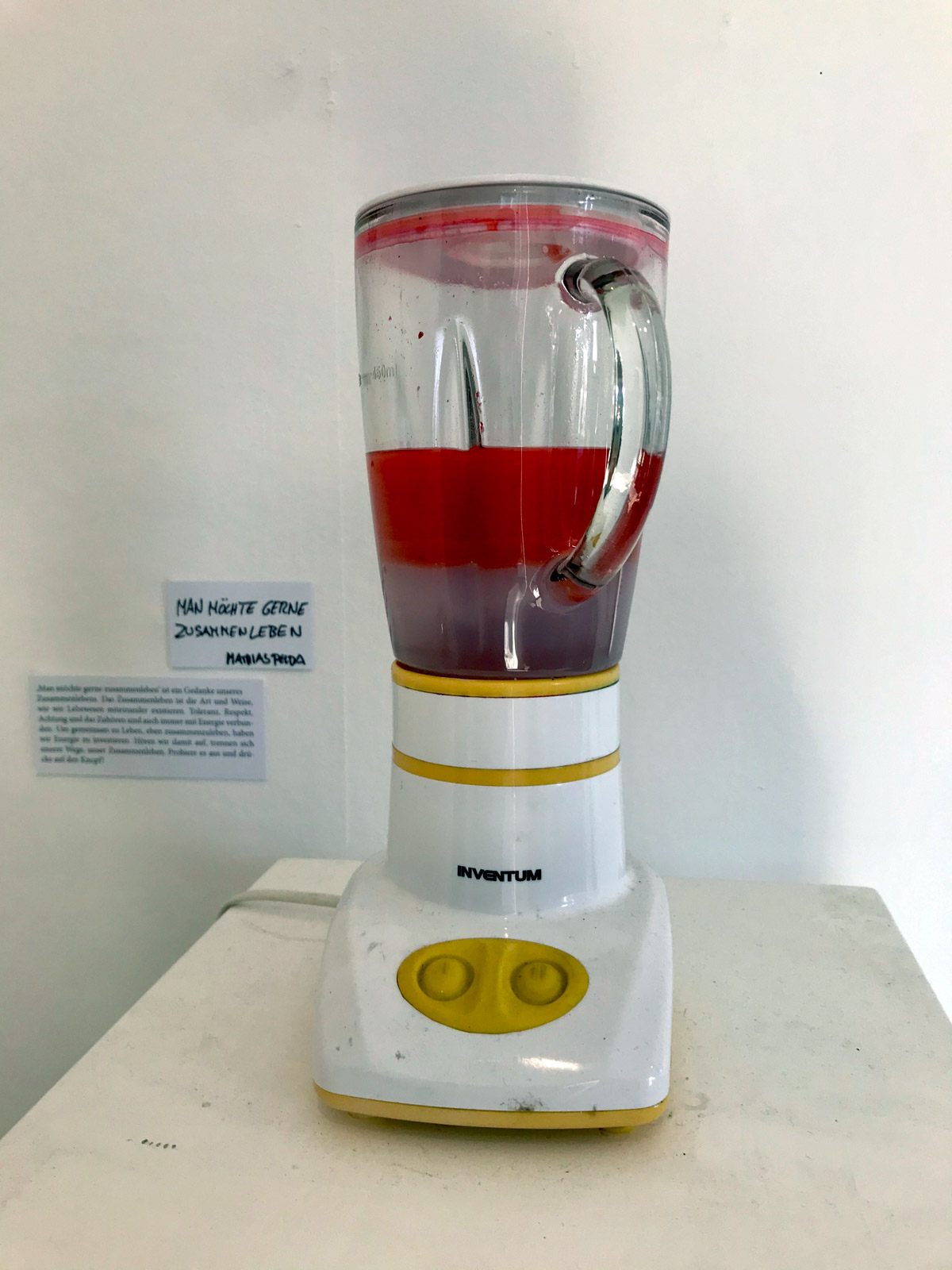 ausstellungsansicht_9_verseucht